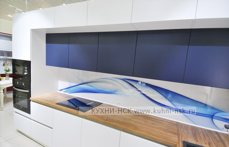 Синяя кухня – фото дизайна интерьера с синим цветом